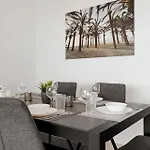 Casa Playa * טורמולינוס